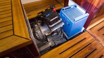 Batterie Einheit und Motorblock in der MARIE