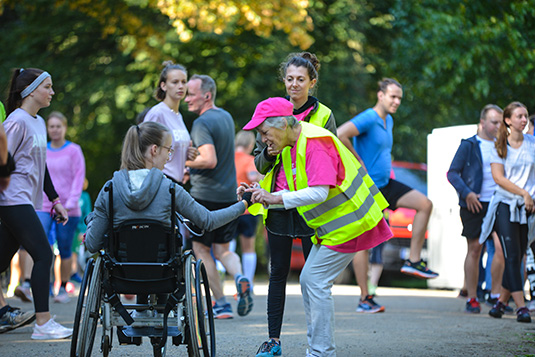 Jeder kann sich für die gute Sache engagieren. Jeder kann sich für die gute Sache engagieren.