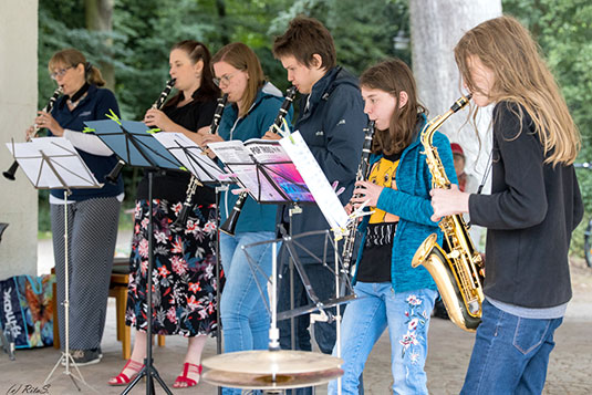 Ensemble Auftritt der Musikschule Bremen im Dyckhoff Pavillon Ensemble Auftritt der Musikschule Bremen im Dyckhoff Pavillon